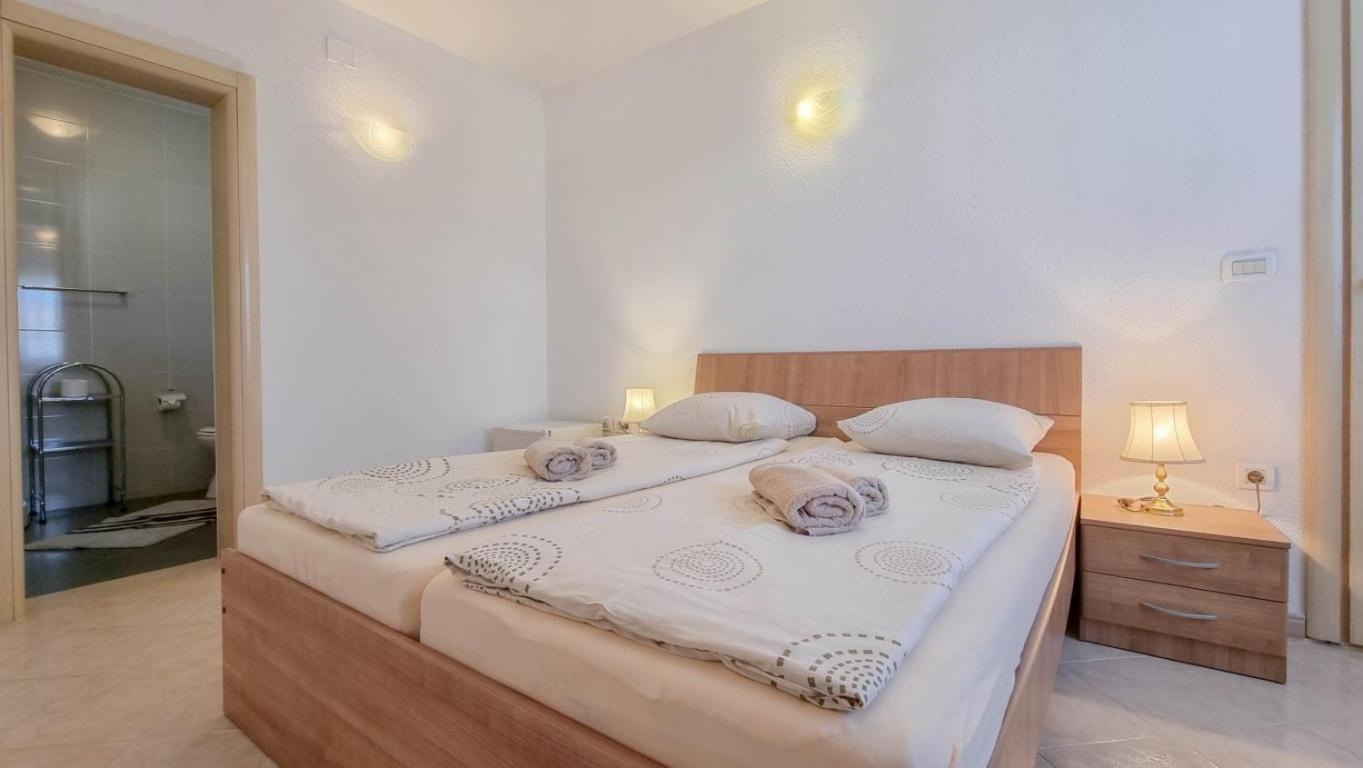 Lucijana Room Novigrad Istria Exteriör bild
