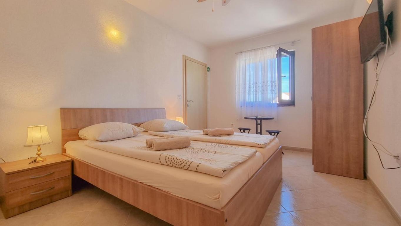 Lucijana Room Novigrad Istria Exteriör bild